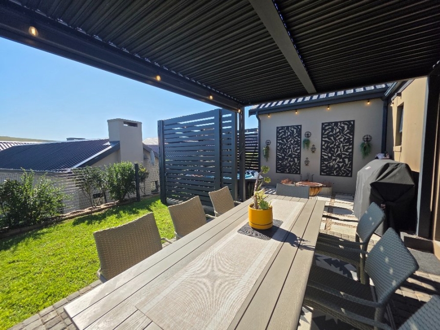 3 Bedroom Property for Sale in Hartland Lifestyle Estate Western Cape